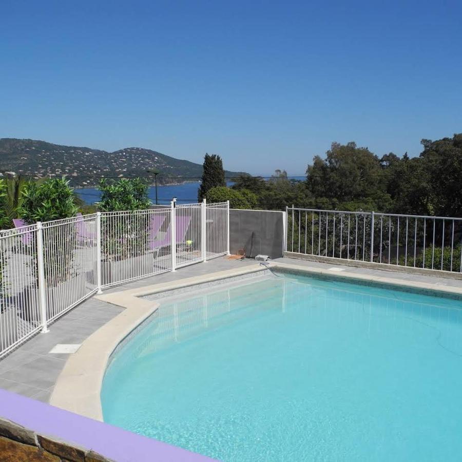 Residence Le Mas Le Lavandou Exteriör bild
