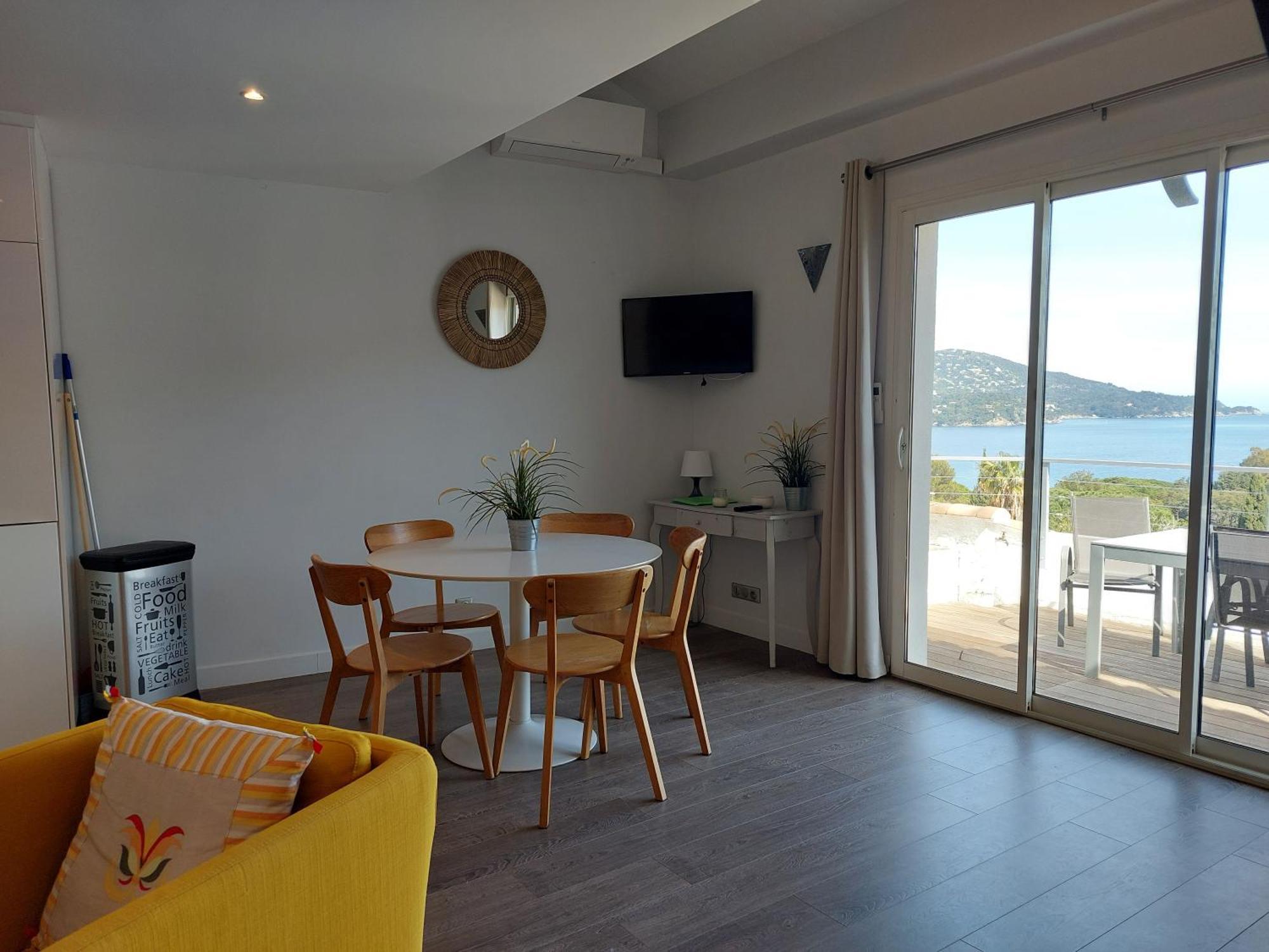 Residence Le Mas Le Lavandou Exteriör bild