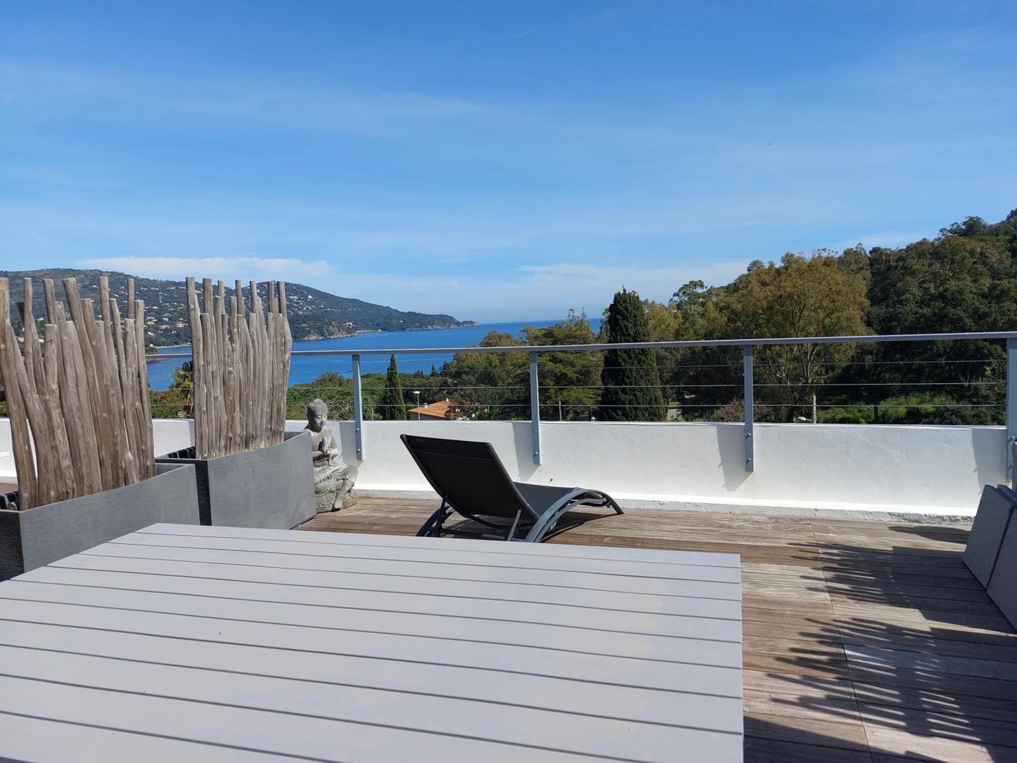 Residence Le Mas Le Lavandou Exteriör bild